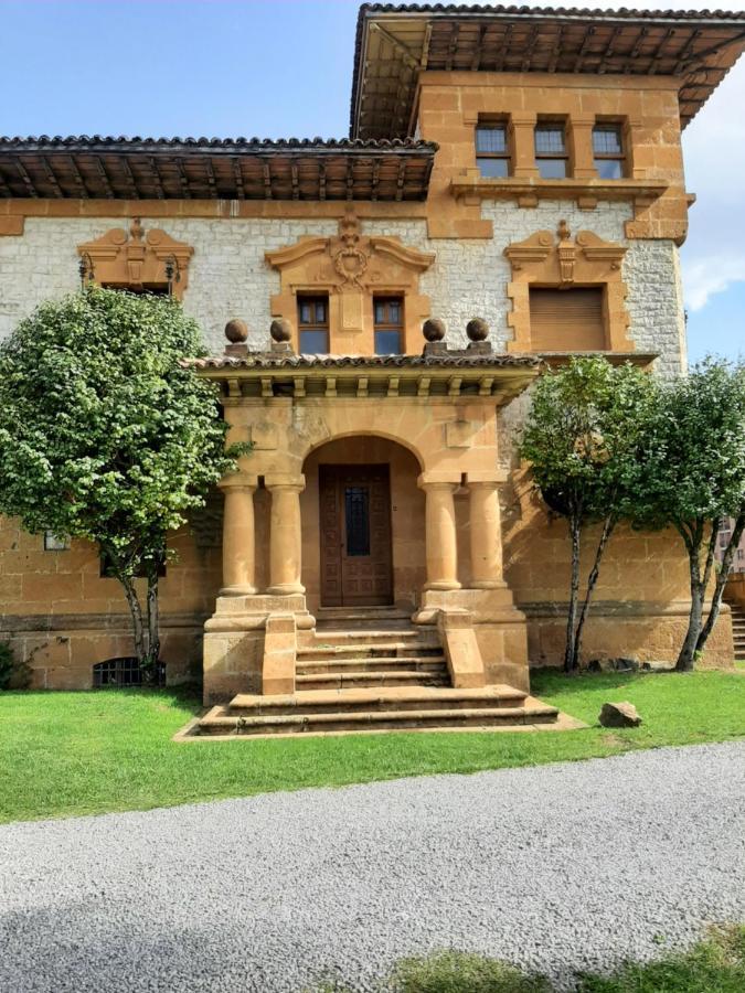 La Playina Apartment Cangas de Onis Exterior photo
